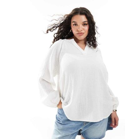 Only Curve ONLY Curve cheesecloth v neck blouse in white