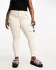 Only Curve Only Curve skinny jeans in ecru-White - 3