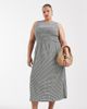 Only Curve ONLY Curve smock midaxi dress in black gingham - 1