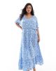 Only Curve ONLY Curve v neck maxi dress in blue floral - 1