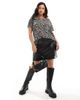 Only Curve ONLY Curve woven top in leopard print-Brown - 2