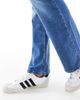 Only Maternity ONLY Maternity flare jeans in mid blue - 2