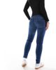 Only Maternity ONLY Maternity Royal skinny jeans in mid blue - 2
