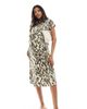 Only Maternity ONLY Maternity short sleeve shirt dress in abstract print-Neutral - 1