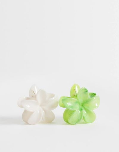 ONLY ONLY 2-pack flower hair claw clips in white & green