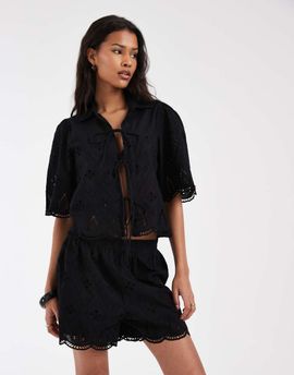 ONLY ONLY embroidery detail shorts in black - part of a set