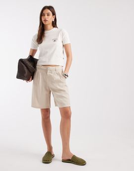 ONLY ONLY tailored bermuda shorts in stone-Neutral