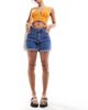 ONLY Only Vega low rise rolled hem denim mom shorts in medium blue - 4