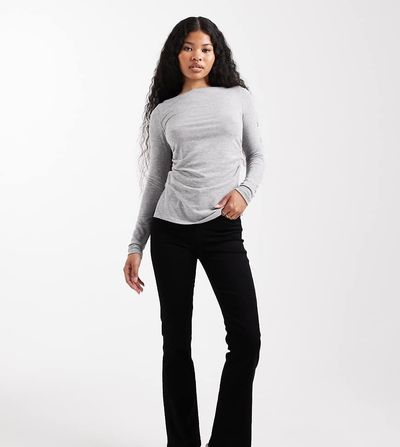 ONLY Petite ONLY Petite Royal flare jeans in black