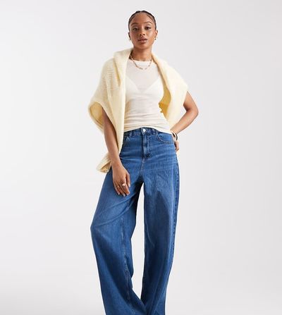 Only Tall ONLY Tall Paulina high waist baggy jeans in mid blue denim