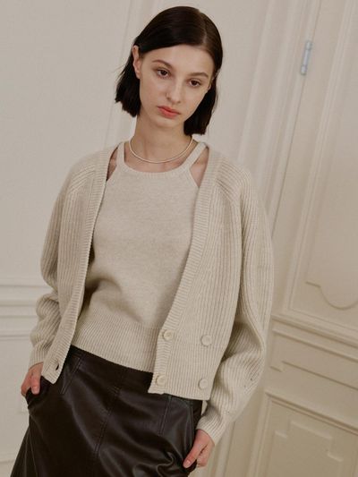 on&on Halter Neck Wrap Cardigan Set