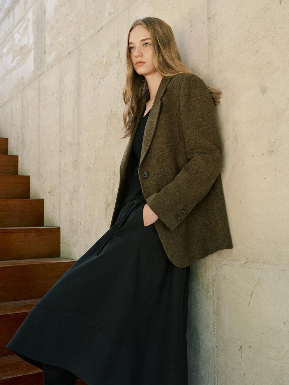 on&on Out Pocket Pointed Tailored Wool Jacket NEW4XJ925_
