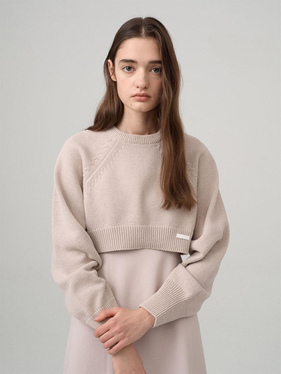 on&on Wrap Round Cropped Pullover