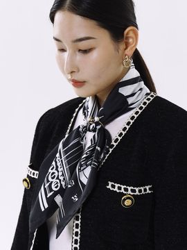 ONSZ Black-and-White Sketch Silk Scarf