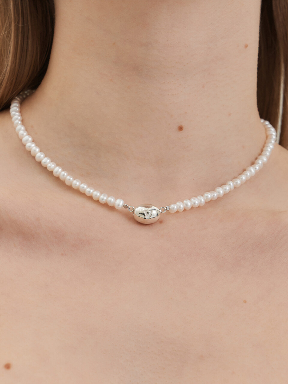 OOV Egg 03 Pearl Choker Necklace_Silver