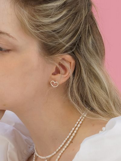 OOV Love Heart Earrings 02 (Silver)
