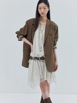 OPENING SUNSHINE Over-fit Linen Back-opened Blazer [Brown]