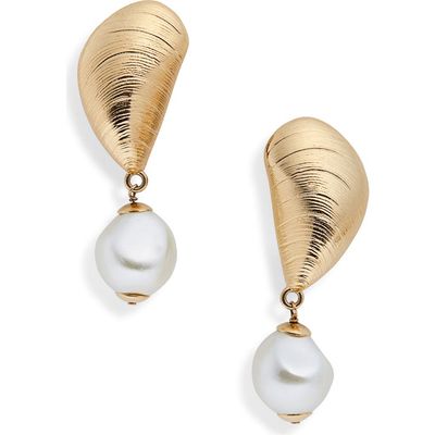 Oscar de la Renta Oscar de la Renta Mussel Faux Pearl Drop Earrings 