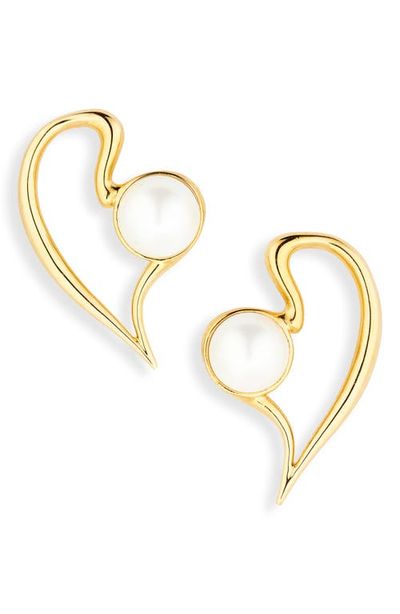 Oscar de la Renta Oscar de la Renta Small Heart Faux Pearl Earrings 