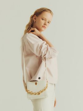 OSTKAKA Kadel Square 3-Way Bag - White