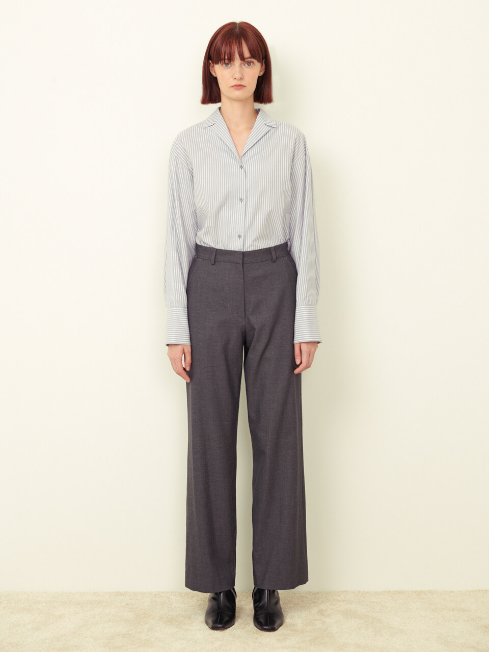 OSTKAKA Nova Straight Pants _ Dark Grey