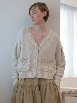 OTHEMENT by vocavaca Boucle Scallop Cardigan