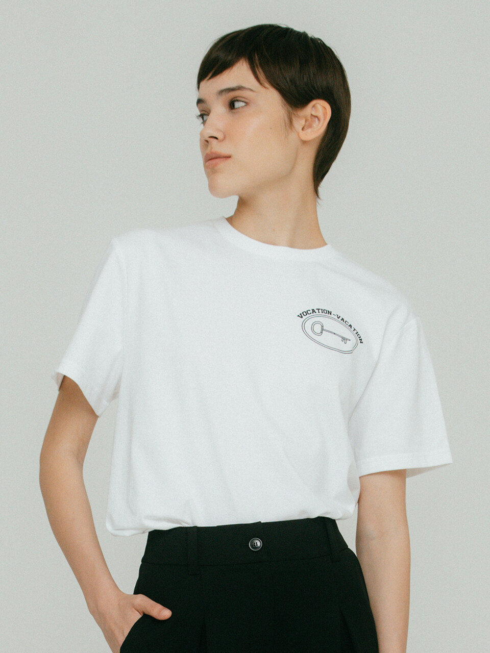 OTHEMENT by vocavaca Circle Key Logo T-Shirt _3 Colors