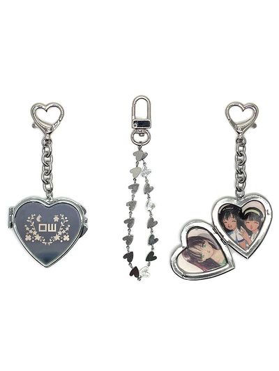 OTHER-worldly Surgical Heart Keyring Set Bag Accessories