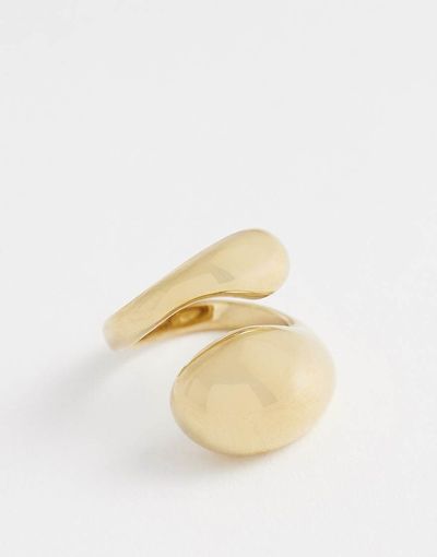 & Other Stories & Other Stories curved sculpted ring in gold tone