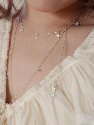 OudStudio Crystal Sterling Silver Delicate Stars Necklace [Silver]