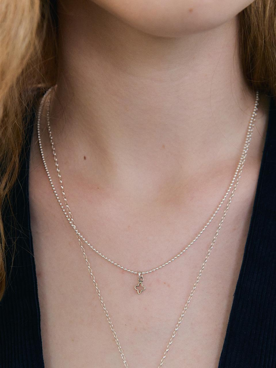 OudStudio Vintage Black Oxidized Mini Clover Necklace