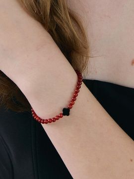 OudStudio Vintage Inspired Surgical Steel Berry Clover Bracelet