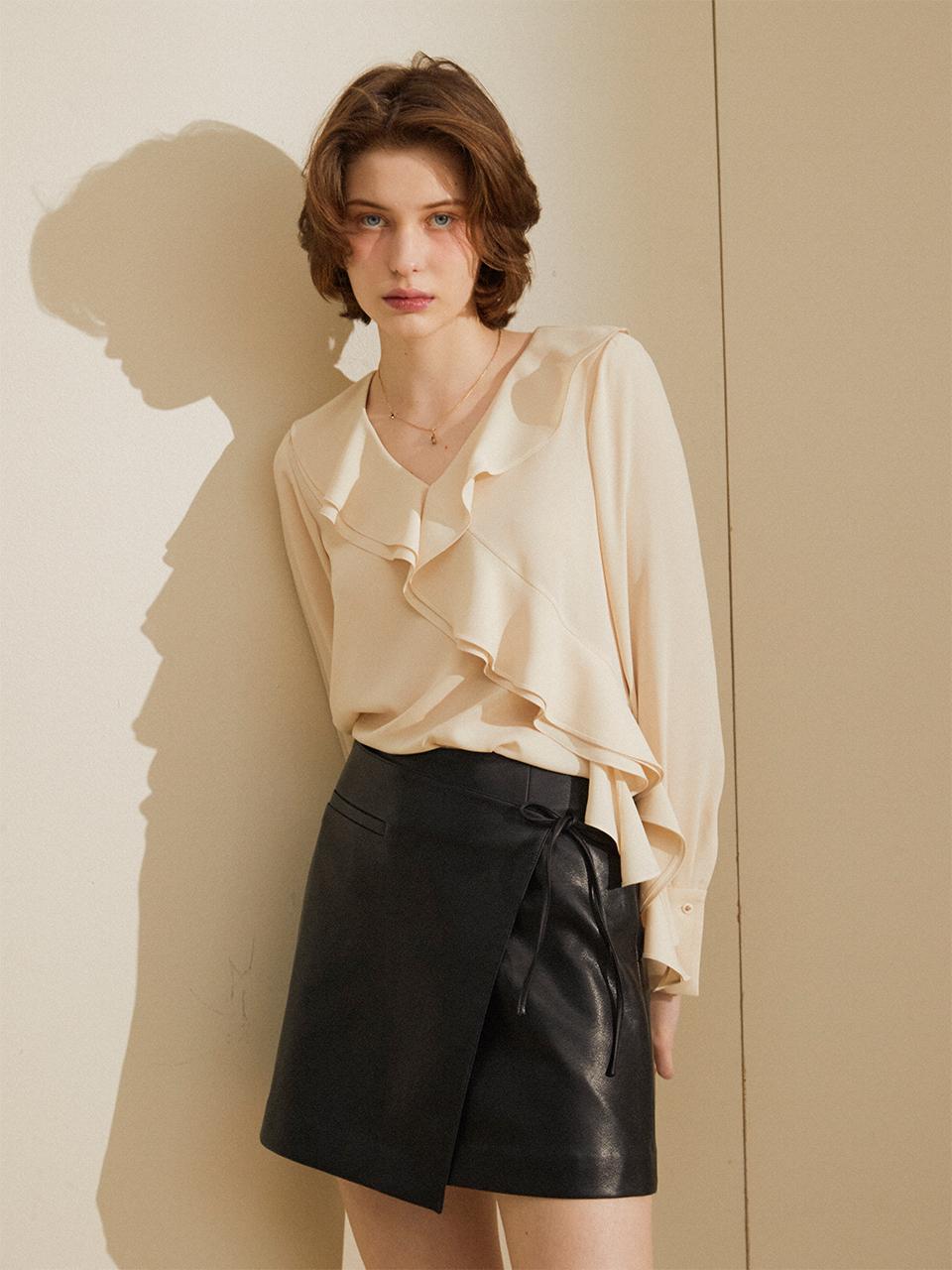 ouel ASYMMETRIC RUFFLE BLOUSE