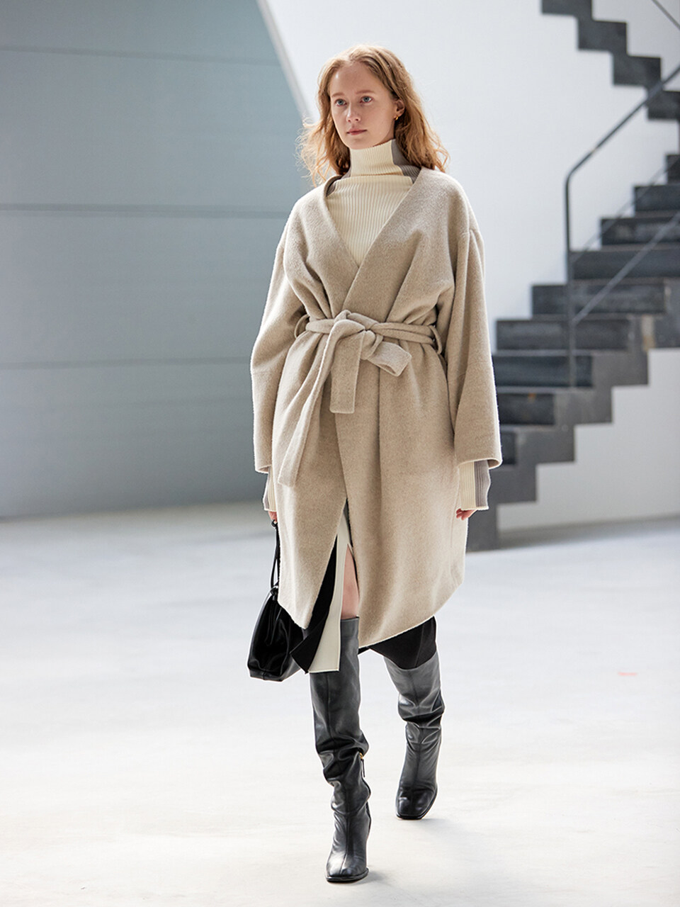 Oui mais non Wool Alpaca Minimal Robe Coat