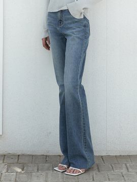 ouie Boots Cut Denim Pants_Medium Blue