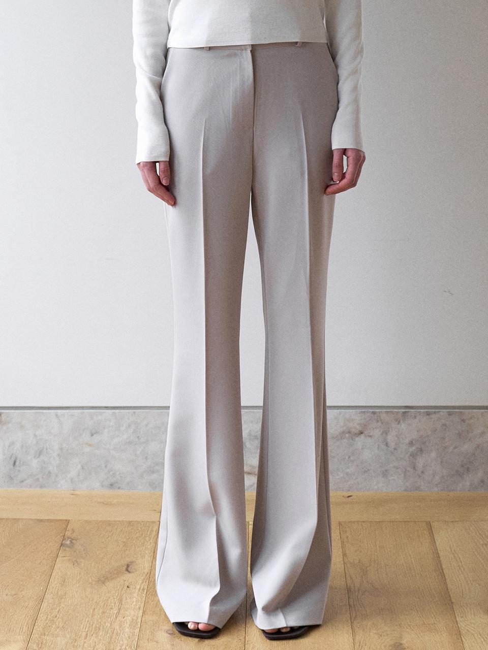 ouie Daily Bootcut Pants [Beige] (OU1633)