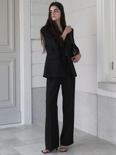 ouie Natural Wrinkled Standard-Fit Spring Jacket Pin-tuck Slacks Set Blazer (OU1672) [Black]