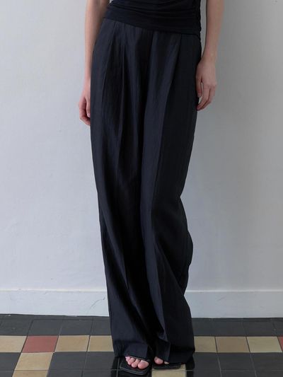 ouie Rayon Summer Pin Tuck Slacks_Black