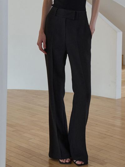 ouie Wrinkled Boot-Cut Relaxed Fit Slacks [Beige] (OU1595)