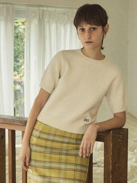 OUR NOSTALGIA mixed Yarn round hairy half sleeve knitwear