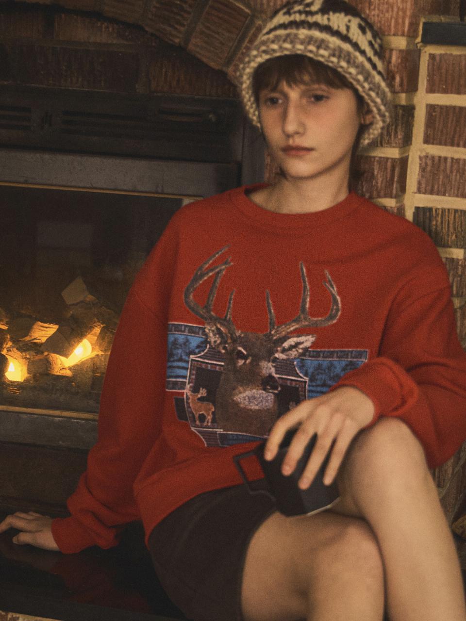 OUR NOSTALGIA vintage graphic sweatshirt_Red