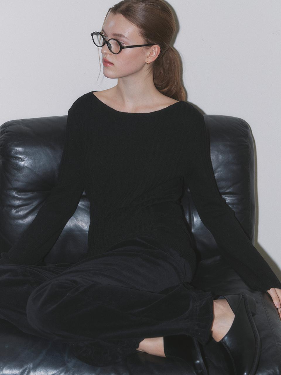 ourcomos Boat-neck Flare Sleeves Cashmere-wool Knit [Black] (1317)