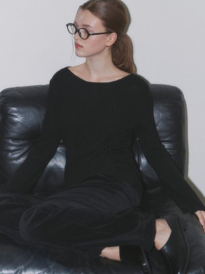 ourcomos Boat-neck Flare Sleeves Cashmere-wool Knit [Black] (1317)