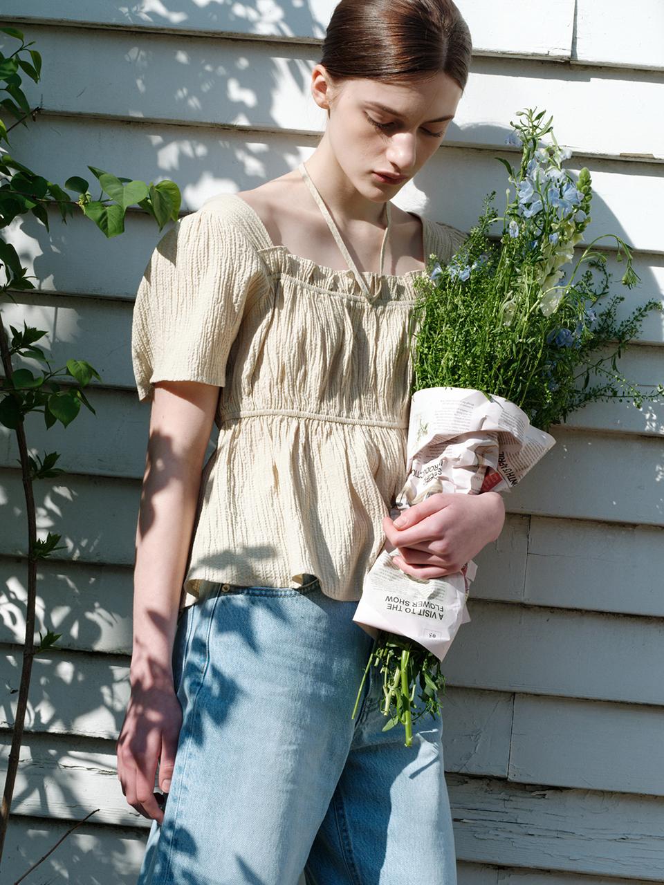 ourcomos Comos 1125 Gathered Ruffle Blouse
