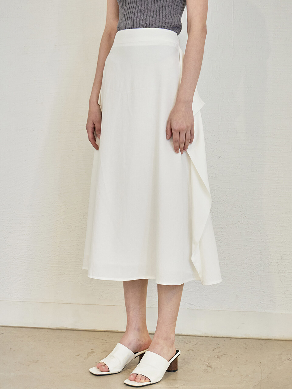 ourcomos Drapping Pocket Skirt