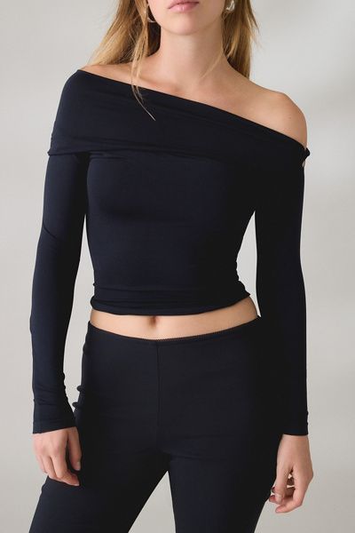 Out From Under Out From Under All Nighter Seamless Foldover Off-The-Shoulder Top in Assorted, Women's at Urban Outfitters