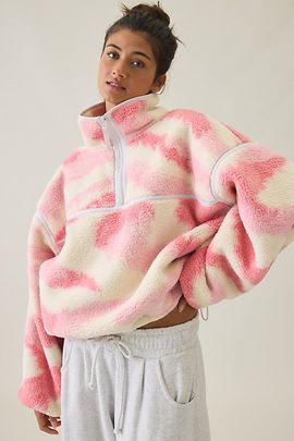 Out From Under Out From Under Pretty Plush Fleece Quarter Zip Pullover Jacket in Pink, Women's at Urban Outfitters