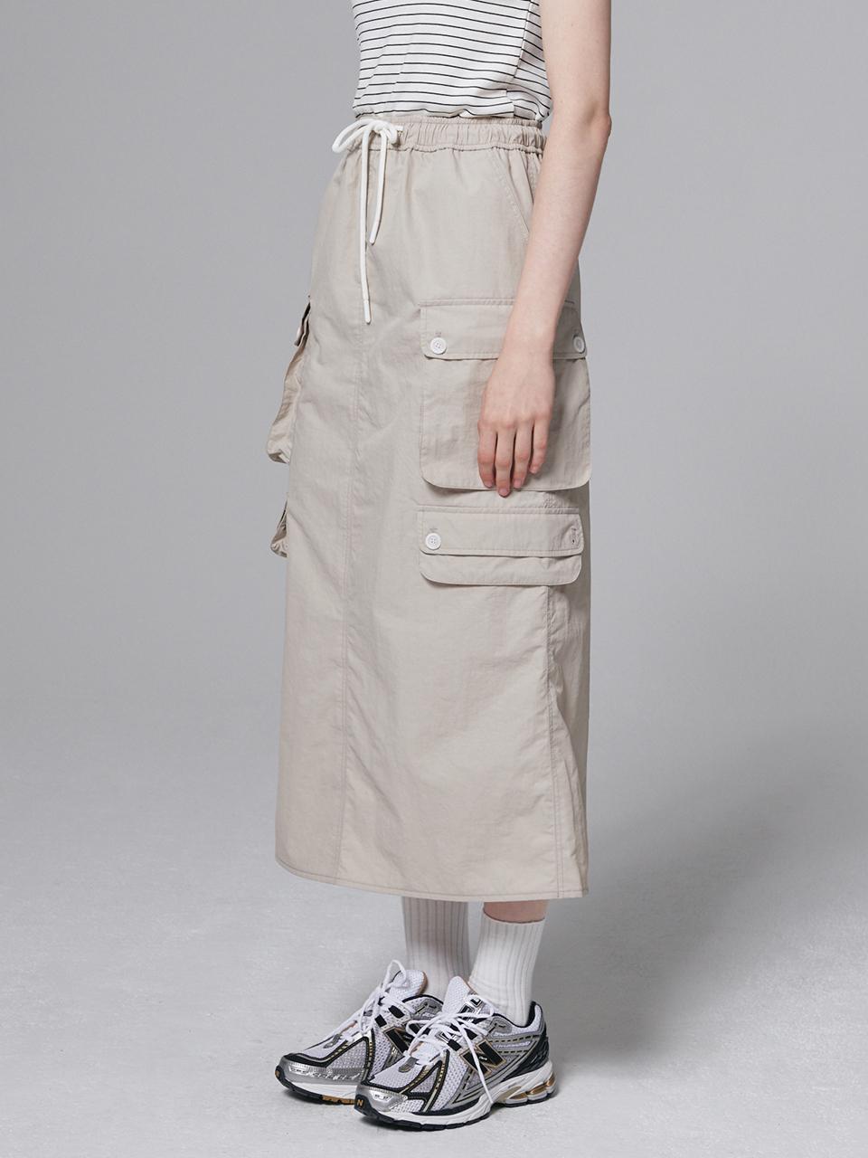 OUTSHELL Utility Cargo Mid-Length Straight Skirt [Beige]