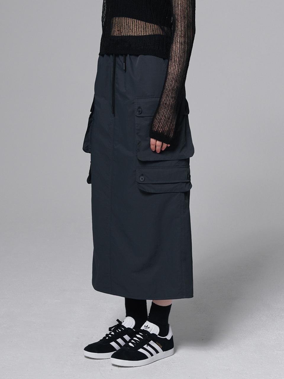 OUTSHELL Utility Cargo Mid-Length Straight Skirt [Dark Gray]