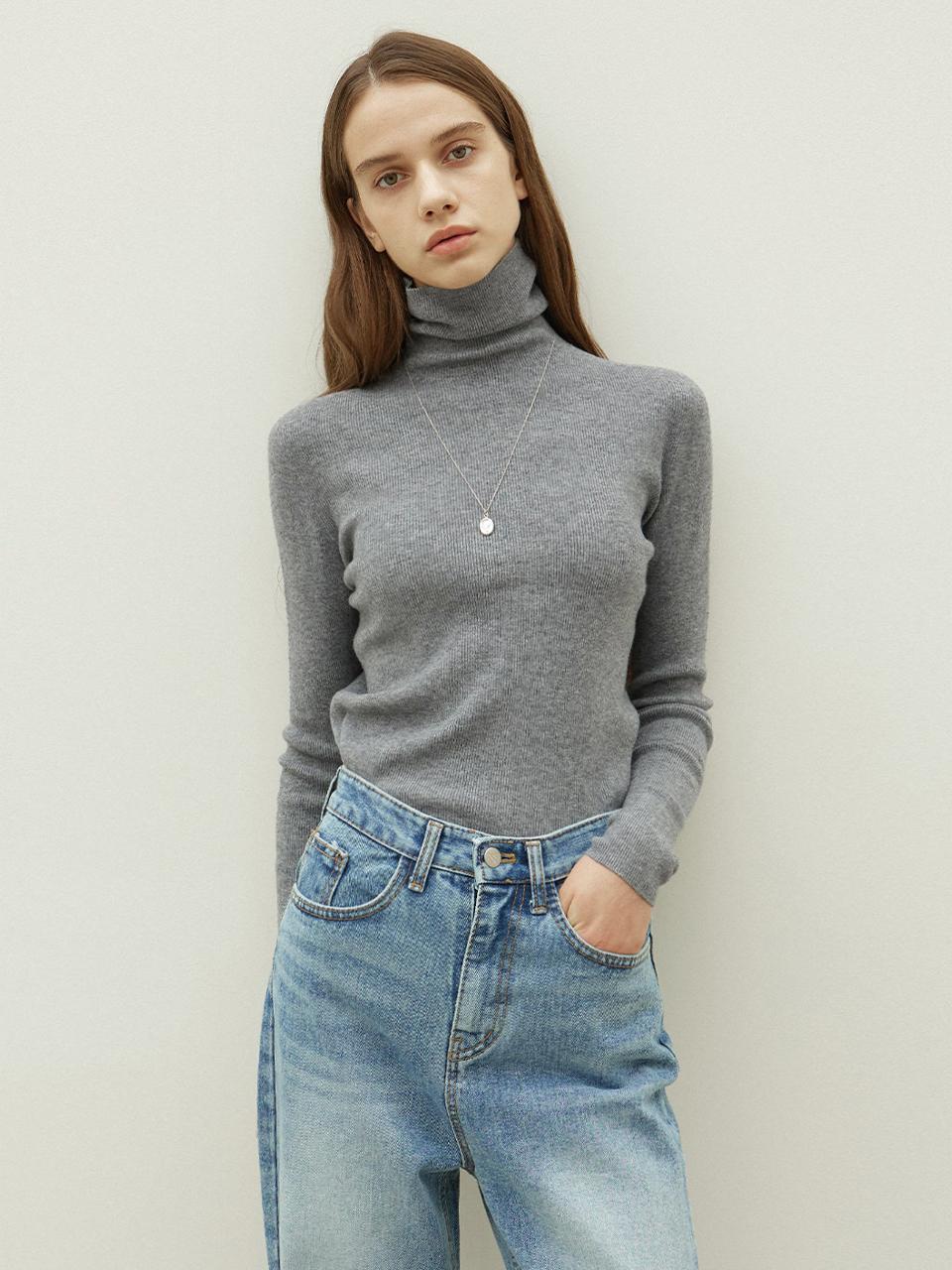 OVEOF Essential Wool Turtleneck Slim Fit Top [Gray]